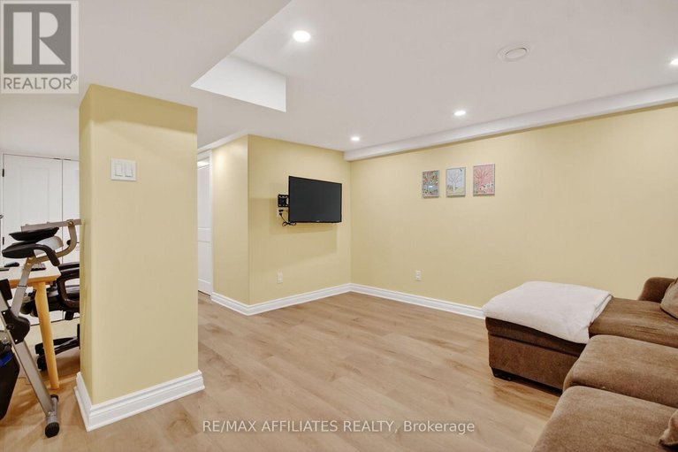 28967487/31-fourth-avenue/glebe/ottawa/ontario/K1S2L1_36