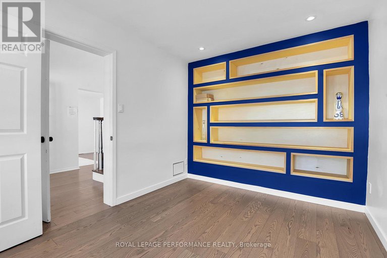 29424885/2722-wyldewood-street/emerald-woodssawmill-creek/ottawa/ontario/K1T2R9_6