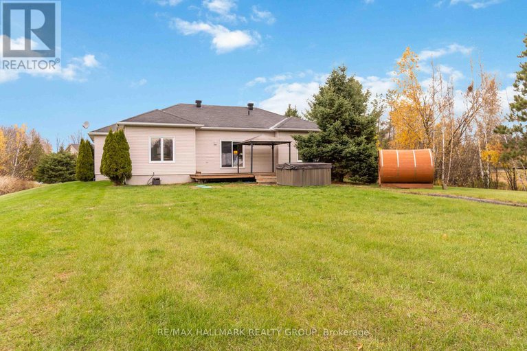 29066036/2030-kingsley-street/clarencerockland-twp/clarence-rockland/ontario/K0A1E0_37