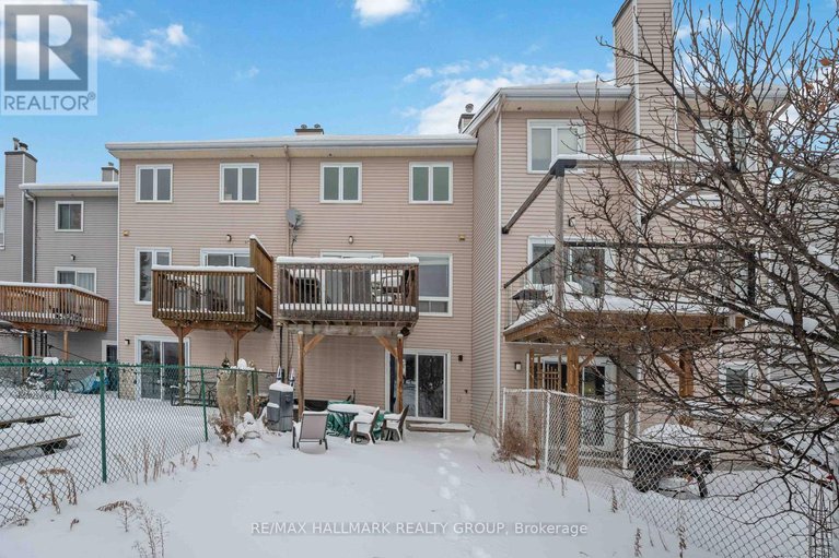 29182264/648-brome-crescent/fallingbrookridgemount/ottawa/ontario/K4A1W2_30