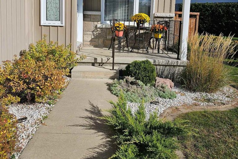 29493272/182-elk-street/renfrew/renfrew/ontario/K7V1A0_26