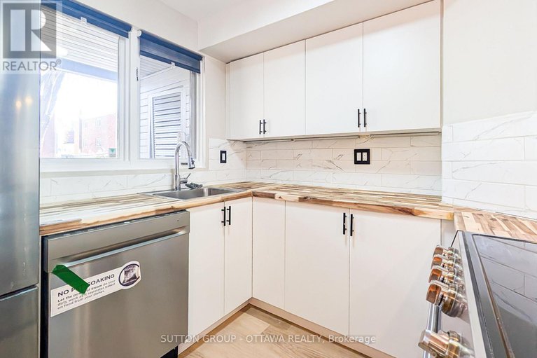 29050097/267-bruyere-street/lower-town/ottawa/ontario/K1N5E5_5