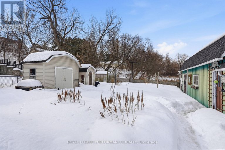 29440181/428-edwards-street/town-of-rockland/clarence-rockland/ontario/K4K1L6_20