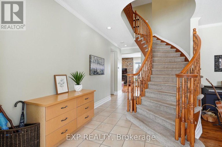 29348527/143-copperwood-street/convent-glen-north/ottawa/ontario/K1C7S1_3