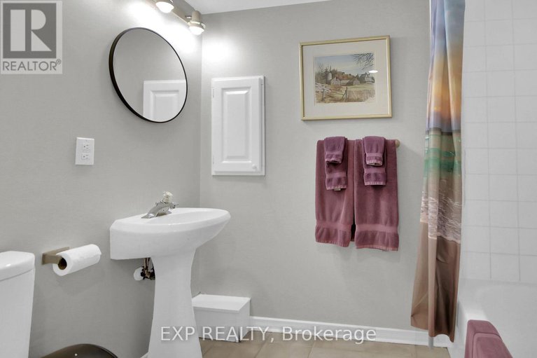 29159622/3554-vaughan-side-road/huntley-ward-north-west/ottawa/ontario/K0A1L0_35