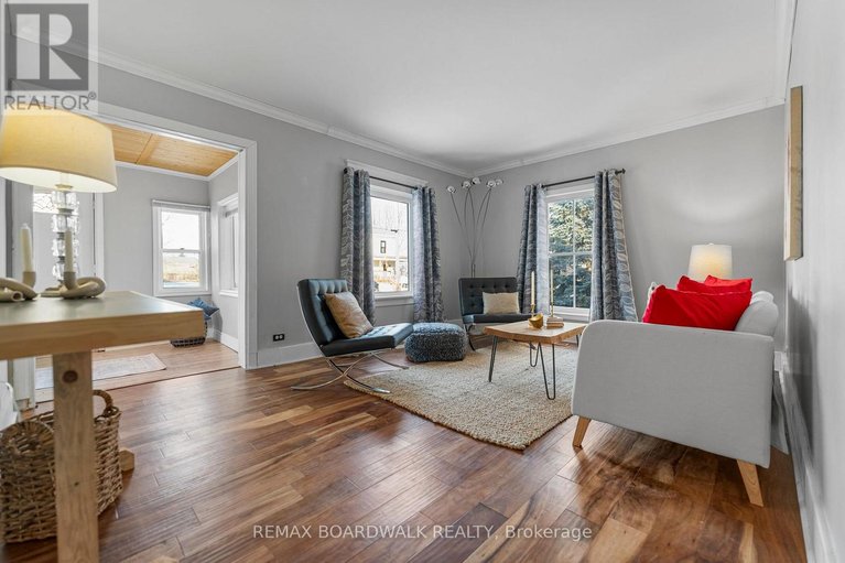 29447130/36-main-street/finch/north-stormont/ontario/K0C1K0_29