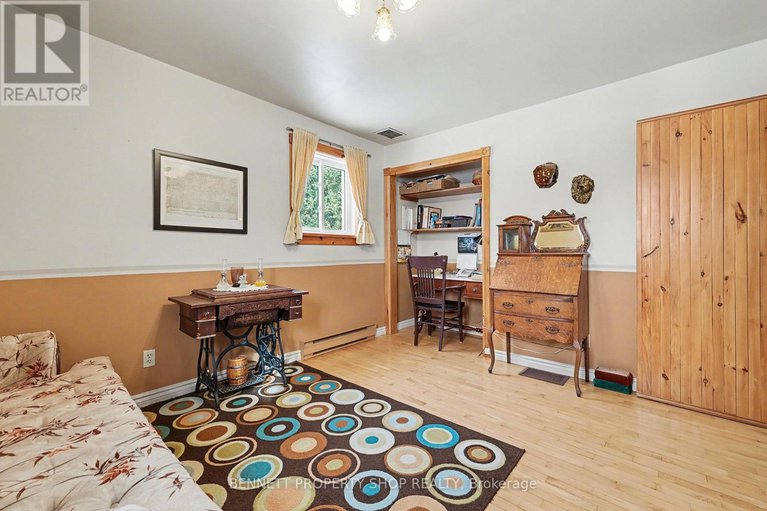 29302566/541-drummond-con-5b-concession/drummond-n-elmsley-drummond-twp/drummondnorth-elmsley/ontario/K7H3C8_12