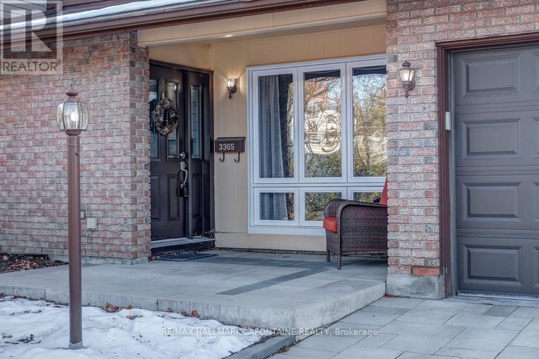 29125136/3365-daoust-avenue/sawmill-creektimbermill/ottawa/ontario/K1T1P3_2