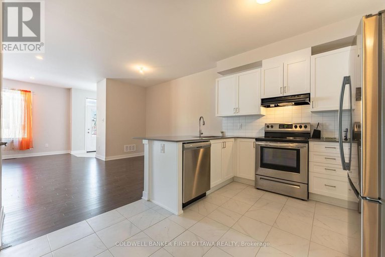 28161394/834-bascule-place/btwn-franktown-rd-fallowfield-rd/ottawa/ontario/K0A2Z0_10
