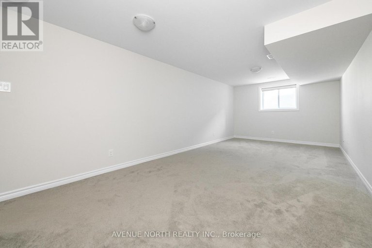 29241567/1024-kijik-crescent/blossom-parkkemp-parkfindlay-creek/ottawa/ontario/K1X0G9_38