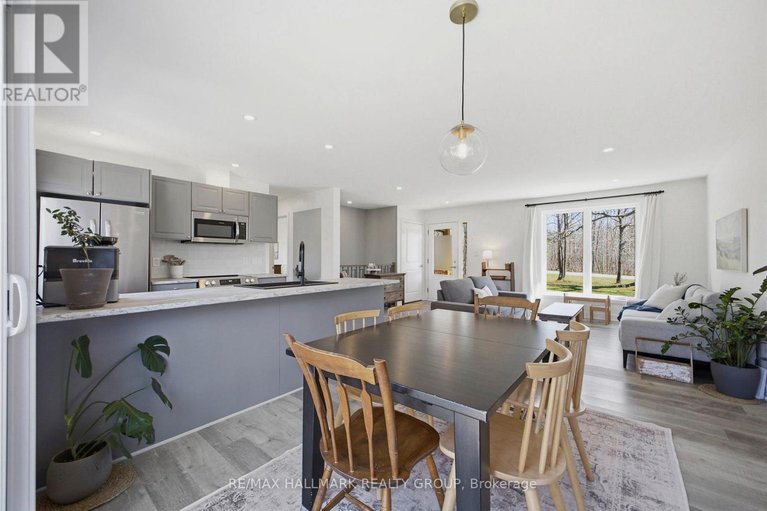 29640033/583-gillies-corners-side-road/beckwith-twp/beckwith/ontario/K7A4S7_8