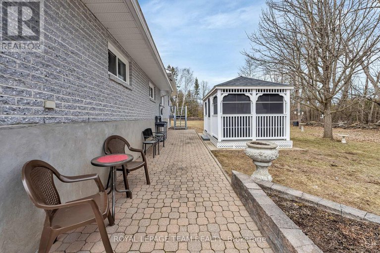 28698300/1961-manotick-station-road/greely/ottawa/ontario/K0A2W0_31