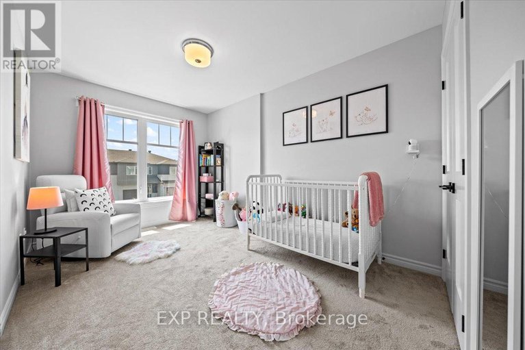 28491066/42-jardiniere-street/remainder-of-stittsville-area/ottawa/ontario/K2S2K3_18