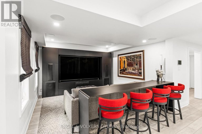 29489120/151-winding-way/barrhaven-east/ottawa/ontario/K2C3H1_36