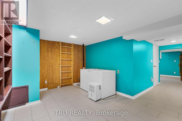 28925515/715-mooneys-bay-place/mooneys-bayriverside-park/ottawa/ontario/K1V8W4_31
