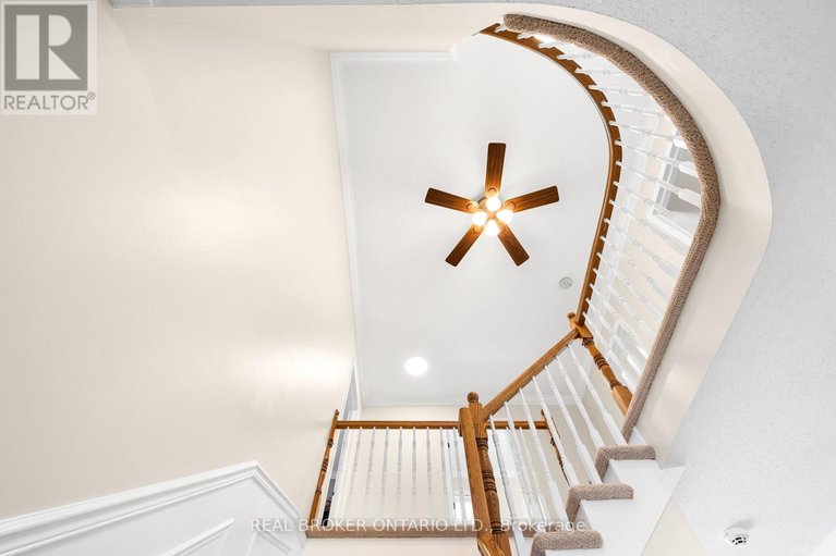 29518194/41-golders-green-lane/longfields/ottawa/ontario/K2J5G2_26