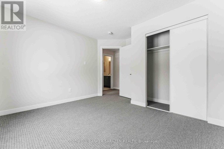 29275906/412-appalachian-circle/half-moon-bay/ottawa/ontario/K2J6X4_37