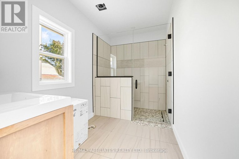 28894376/3155-drummond-con-8a-road/drummond-n-elmsley-drummond-twp/drummondnorth-elmsley/ontario/K0G1A0_29