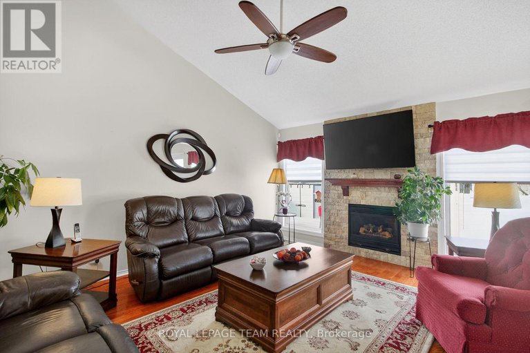 29444507/26-settlers-ridge-way/longfields/ottawa/ontario/K2J4V3_25