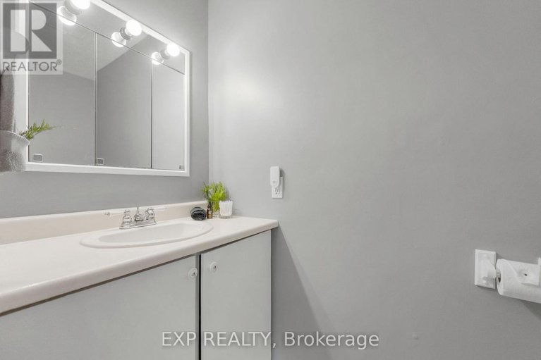28845913/12-riopelle-road/mcnabbraeside-twps/mcnabbraeside/ontario/K0J1G0_22