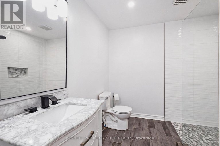 28777333/778-montcrest-drive/fallingbrookridgemount/ottawa/ontario/K4A2M6_11