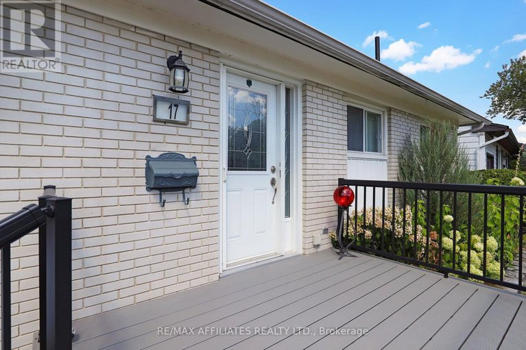 28771604/17-canfield-road/sheahan-estatestrend-village/ottawa/ontario/K2H5S7_9