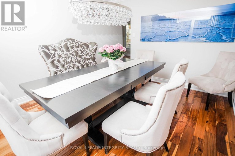 28979625/1055-plante-drive/hunt-clubwestern-community/ottawa/ontario/K1V9E5_11