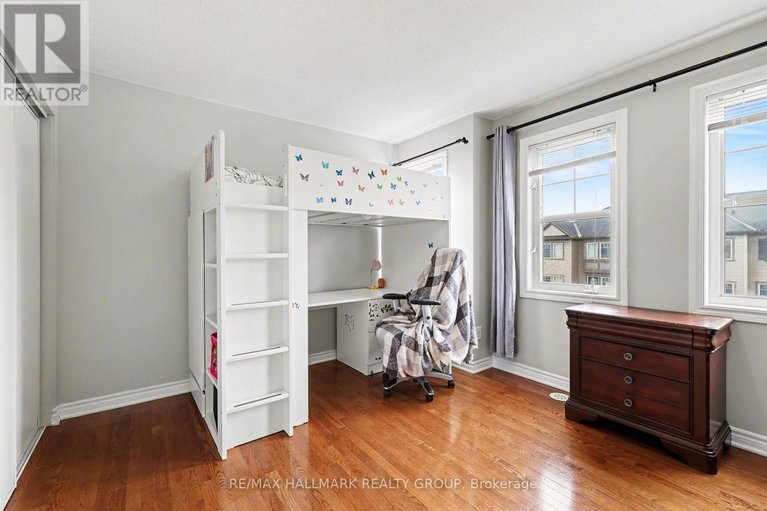 29628515/2516-nutgrove-avenue/half-moon-bay/ottawa/ontario/K2J0X3_37