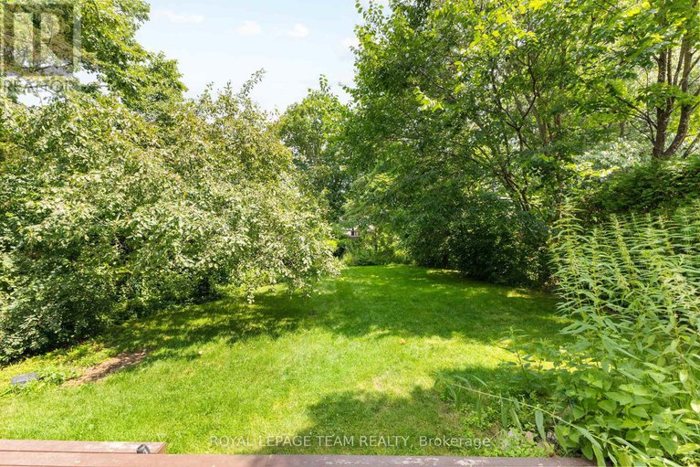 28608553/29-ashgrove-crescent/briargreen/ottawa/ontario/K2G0S1_43