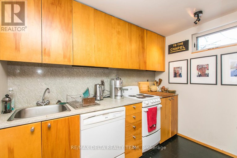 29117353/27-perkins-street/west-centre-town/ottawa/ontario/K1R7G4_26