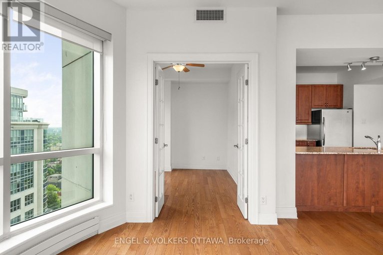 29601986/2603-234-rideau-street/sandy-hill/ottawa/ontario/K1N5X8_24