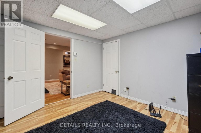 28497977/1904-russell-road/elmvale-acres/ottawa/ontario/K1G1L6_27