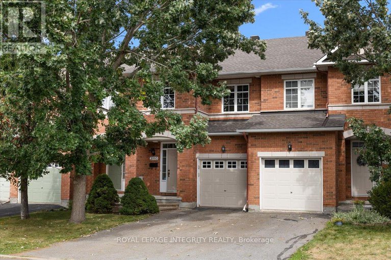 28809017/2093-bergamot-circle/springridgeeast-village/ottawa/ontario/K4A4R4_2