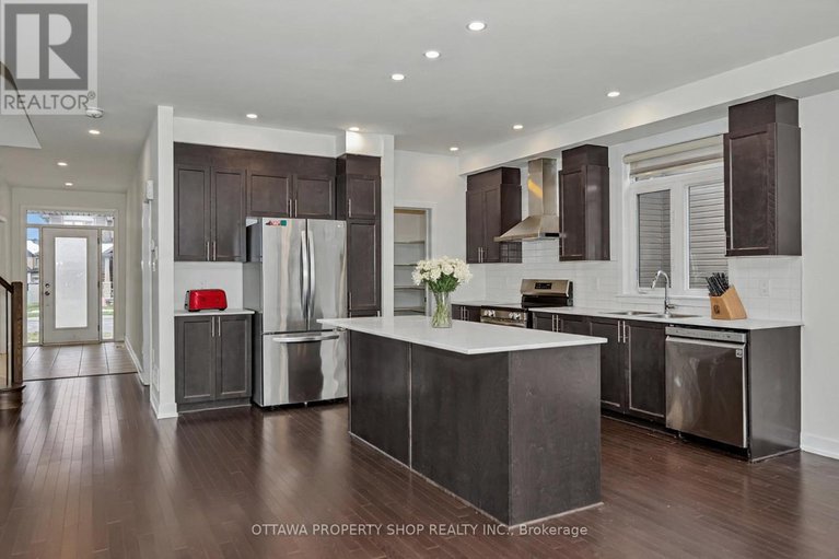 29118982/725-odyssey-way/leitrim/ottawa/ontario/K1T4R5_6