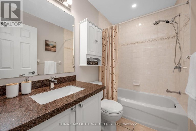 29163669/1662-frenette-street/fallingbrookgardenway-south/ottawa/ontario/K4A4L4_35