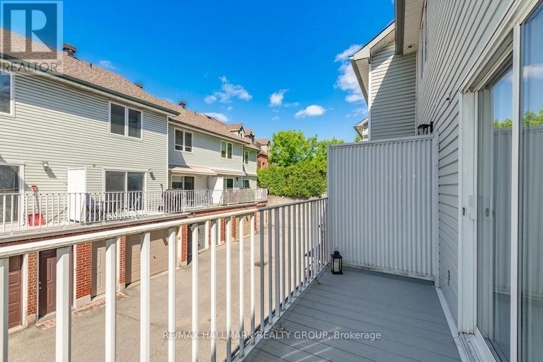 29665273/5-395-bell-street-s/west-centre-town/ottawa/ontario/K1S4K5_27