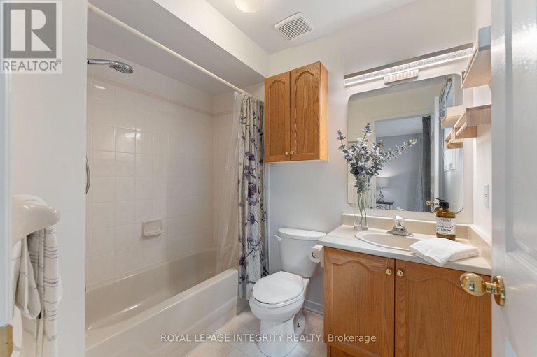 28613596/11-baton-court/katimavik/ottawa/ontario/K2L4C8_14