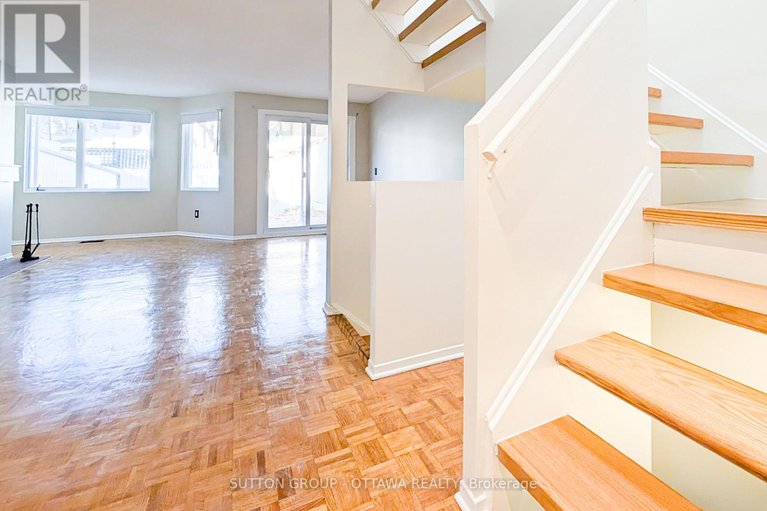 29050097/267-bruyere-street/lower-town/ottawa/ontario/K1N5E5_13