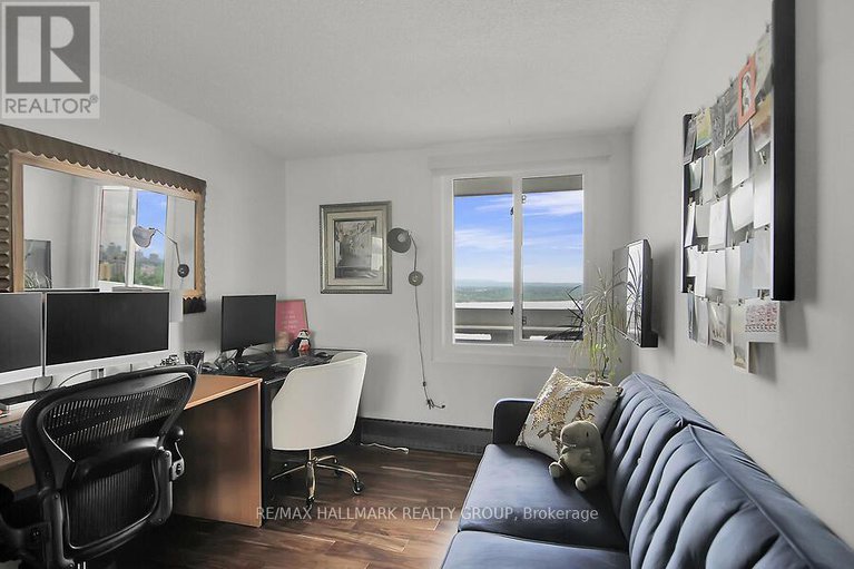 28580775/2201-1081-ambleside-avenue/woodroffe/ottawa/ontario/K2B8C8_26