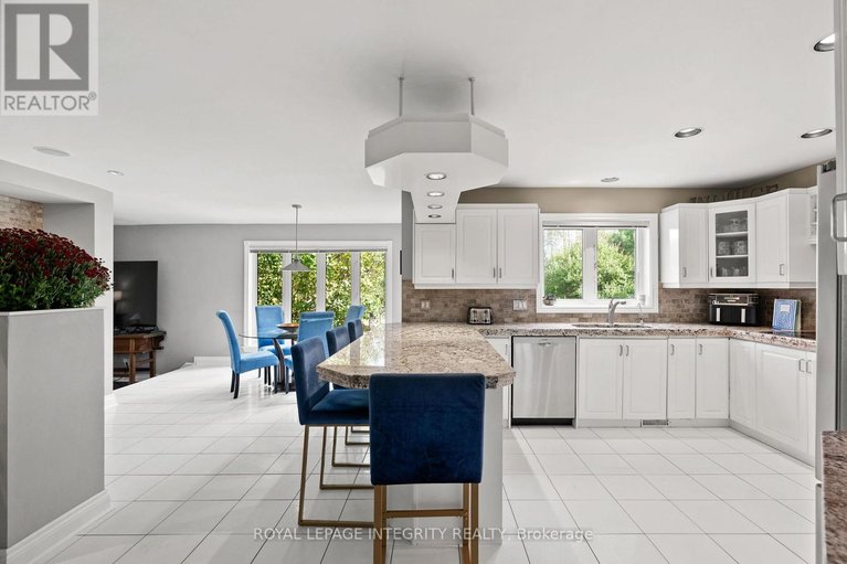 29609930/6-marchbrook-circle/rural-kanata-central/ottawa/ontario/K2W1A1_20