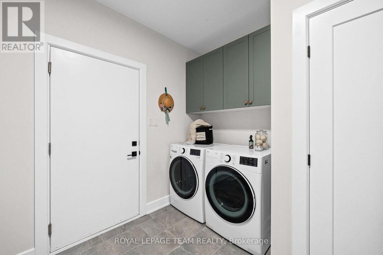 29447129/190-raymond-luhta-crescent/mcnabbraeside-twps/mcnabbraeside/ontario/K7S3G8_62