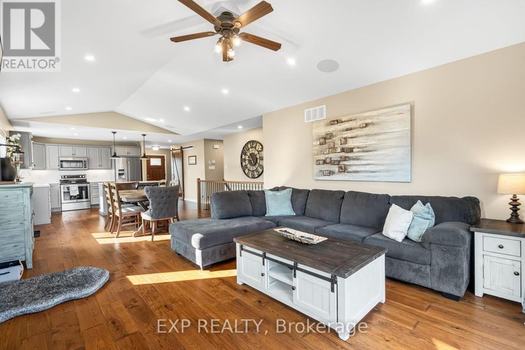 29215004/86-horton-street/mississippi-mills-ramsay-twp/mississippi-mills/ontario/K0A1A0_19