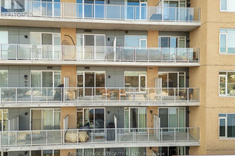 29169526/410-7-marquette-avenue/vanier/ottawa/ontario/K1L8A7_34