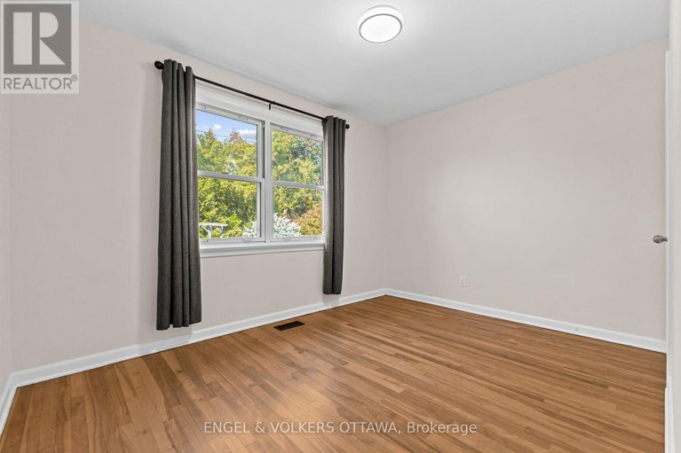 28876122/855-weston-drive/elmvale-acres/ottawa/ontario/K1G1W5_11