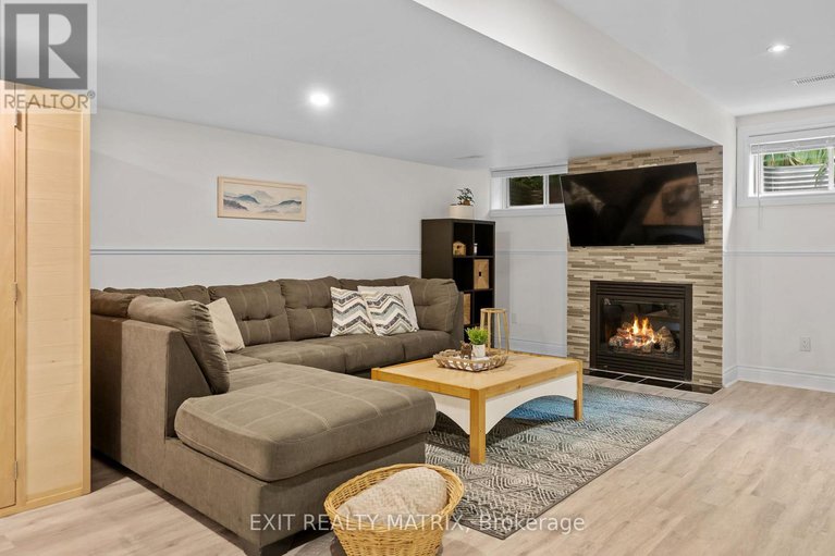 28562975/6770-breanna-cardill-street/greely/ottawa/ontario/K4P0C3_31