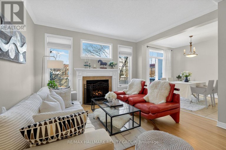 29352241/1952-schroeder-crescent/springridgeeast-village/ottawa/ontario/K4A4P7_14