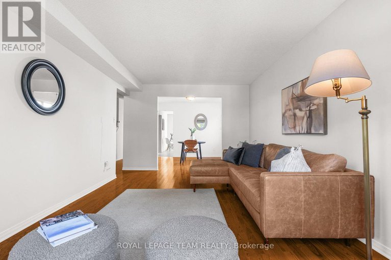 28963581/1155-sauterne-park/convent-glen/ottawa/ontario/K1C2H3_8