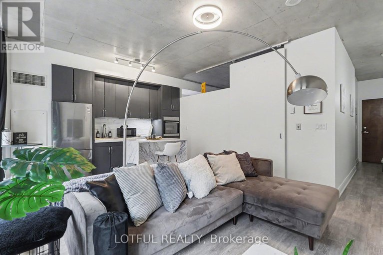 29384908/201-383-cumberland-street/lower-townbyward-market/ottawa/ontario/K1N1J7_13