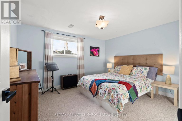 29072843/6525-clifford-avenue/south-glengarry-charlottenburgh-twp/south-glengarry/ontario/K6H5R5_32