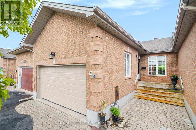 55 Eileen Crescent